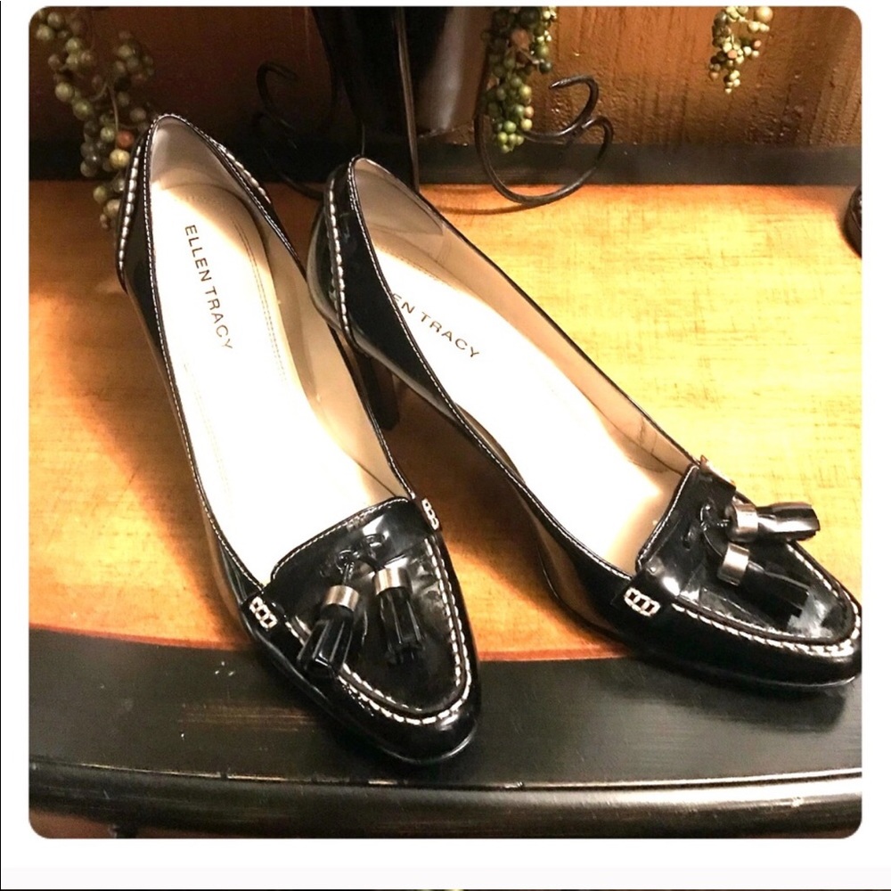 Ellen Tracy Women’s Black Patent Pumps Heels Shoes